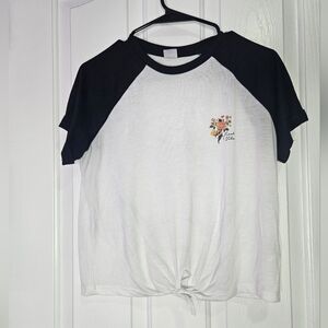 3/$15! Ardene Baseball Style Tee With Tie Front, "Fresh Vibes" Graphic, Small